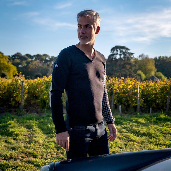 Pull Gwisk col V « V8 »  noir / gris pied de poule