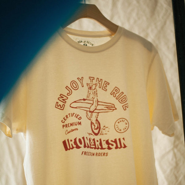 T-shirt Iron & Resin - Surf Bear